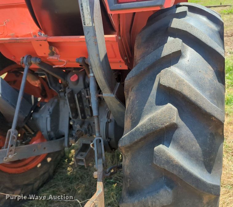 image for item MY9363 Kubota L3650D  MFWD tractor