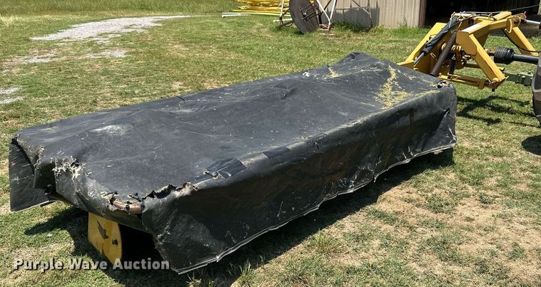 image for item NI9790 Vermeer M7040  disc mower