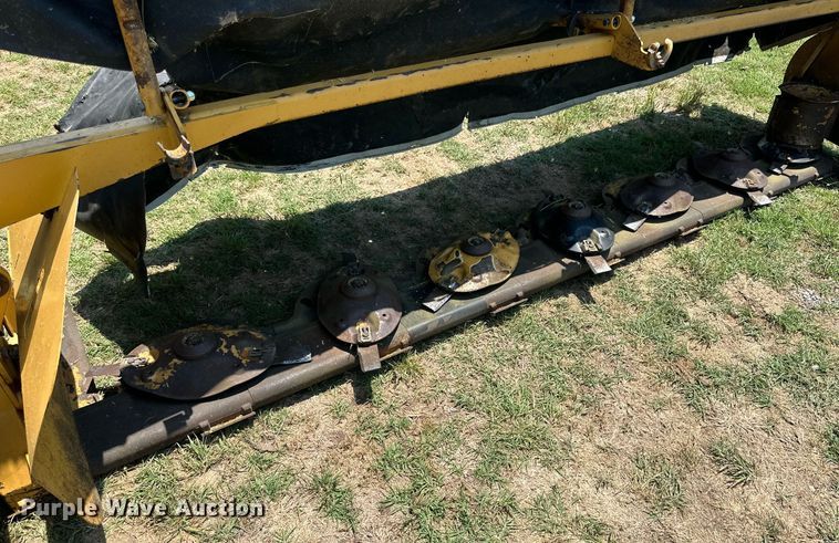 image for item NI9790 Vermeer M7040  disc mower