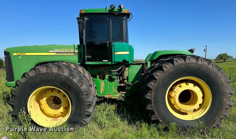 image for item NI9798 2002 John Deere 9420  4WD tractor
