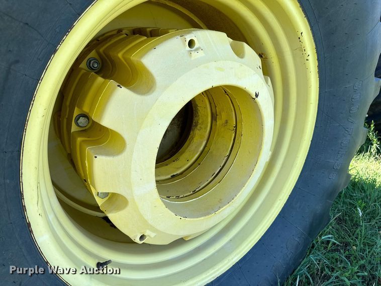 image for item NI9798 2002 John Deere 9420  4WD tractor