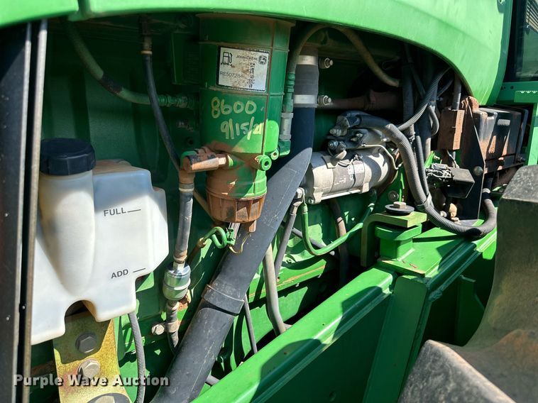 image for item NI9798 2002 John Deere 9420  4WD tractor