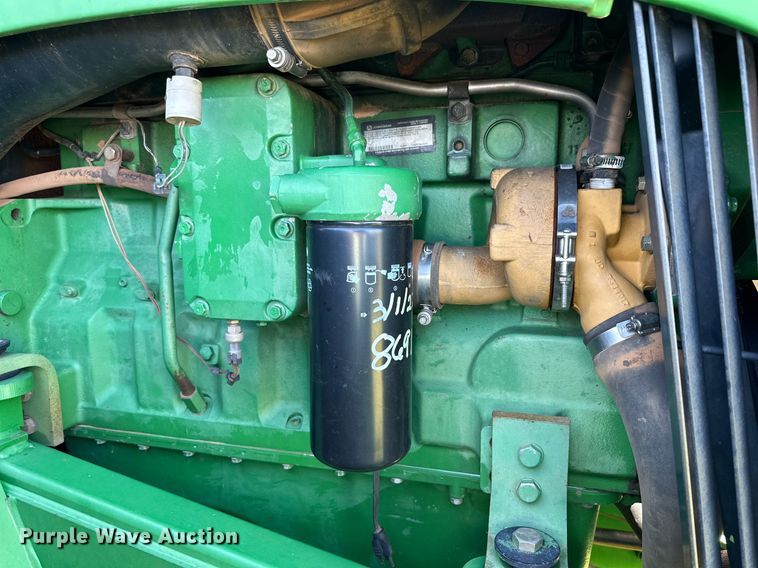 image for item NI9798 2002 John Deere 9420  4WD tractor