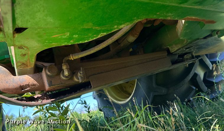 image for item NI9798 2002 John Deere 9420  4WD tractor