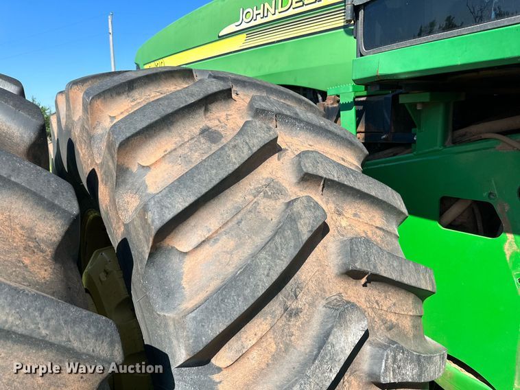 image for item NI9798 2002 John Deere 9420  4WD tractor