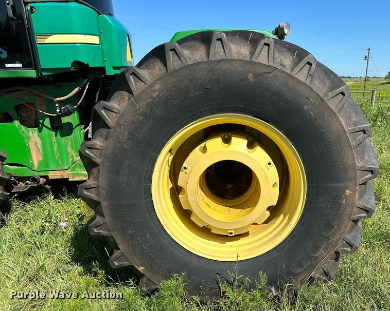 image for item NI9798 2002 John Deere 9420  4WD tractor