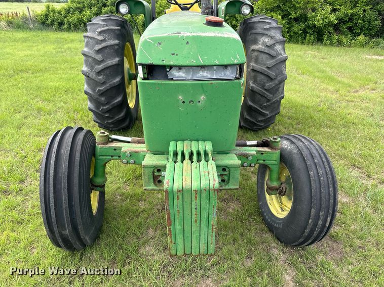 image for item NP9732 1990 John Deere 2755 tractor