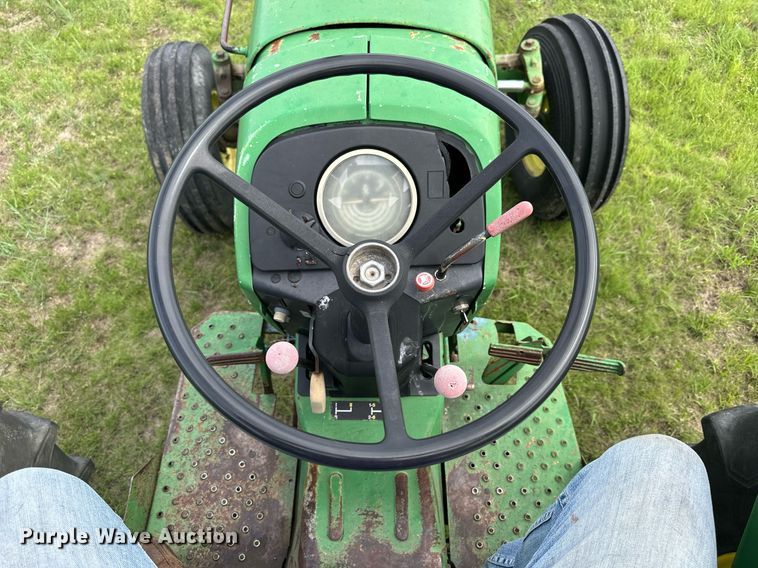 image for item NP9732 1990 John Deere 2755 tractor