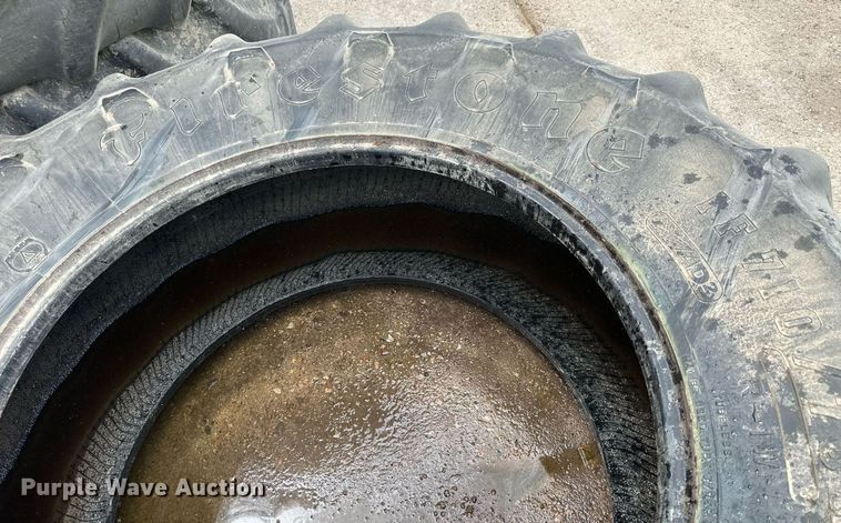 image for item NP9734 (14) Firestone 710/70R42 tires