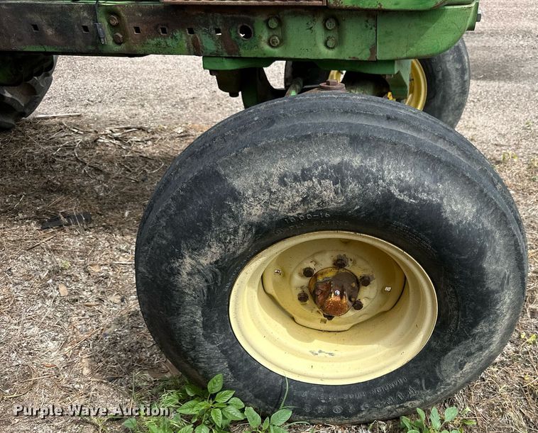 image for item NP9740 1961 John Deere 4010  tractor