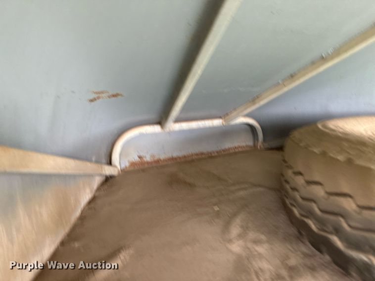 image for item NY9005 Reyes  livestock trailer