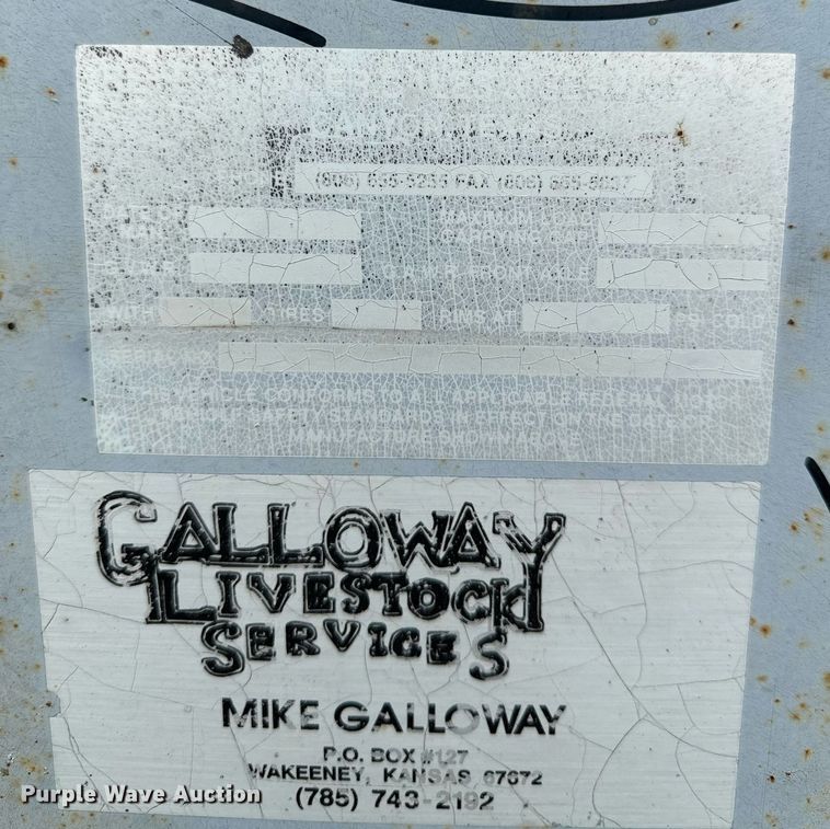 image for item NY9005 Reyes  livestock trailer