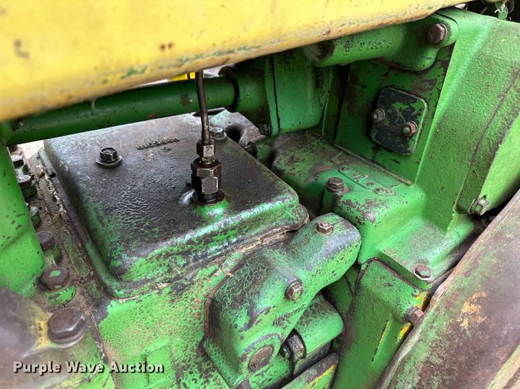 image for item NY9216 1959 John Deere 730  tractor