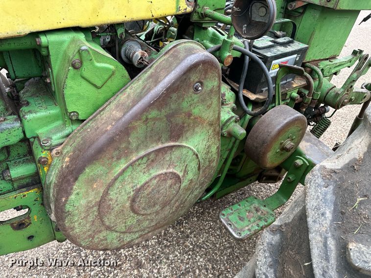 image for item NY9216 1959 John Deere 730  tractor