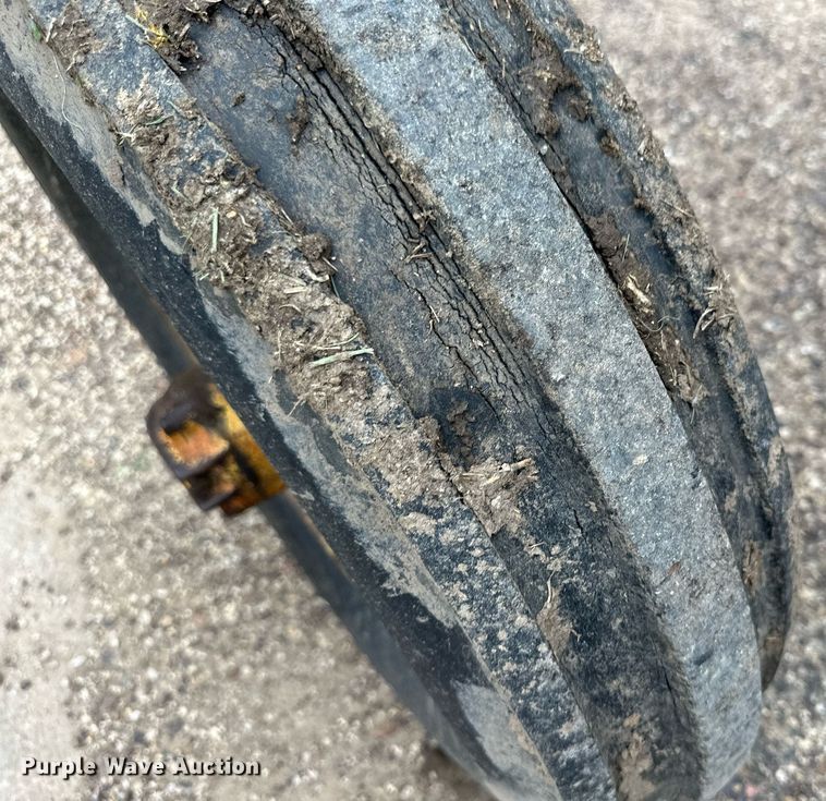 image for item NY9216 1959 John Deere 730  tractor