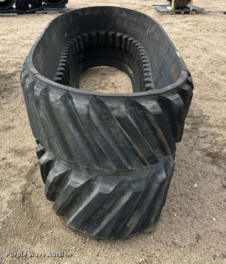 image for item NY9226 Rubber track