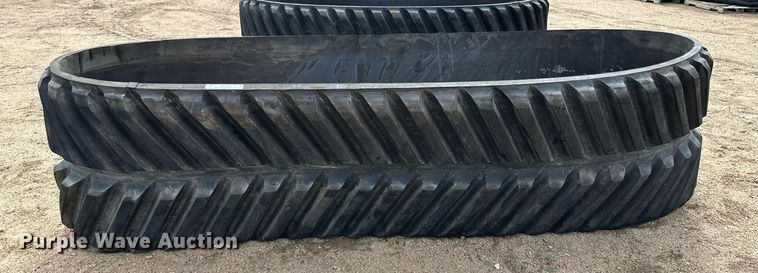 image for item NY9226 Rubber track
