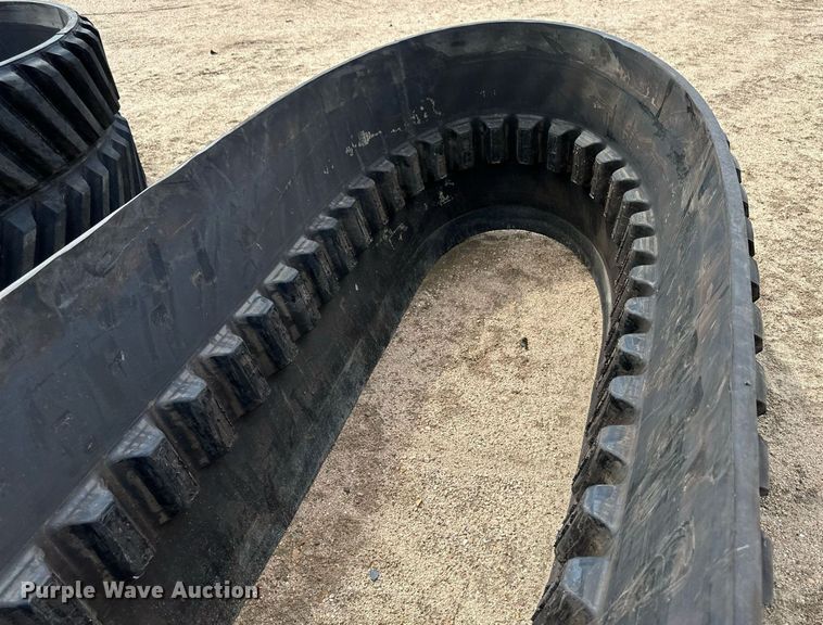 image for item NY9226 Rubber track