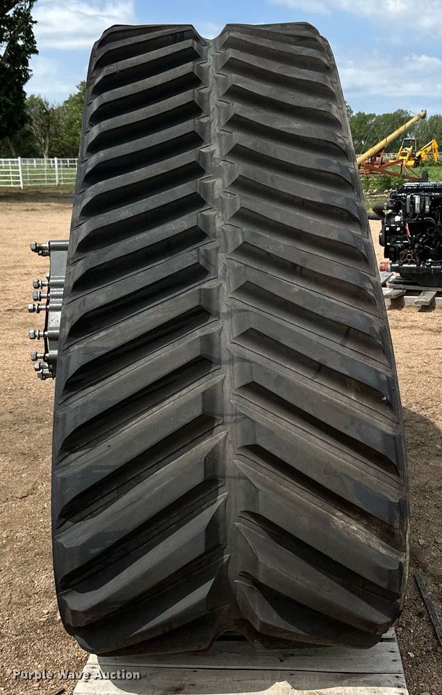 image for item NY9230 (2) Agco combine track assemblies