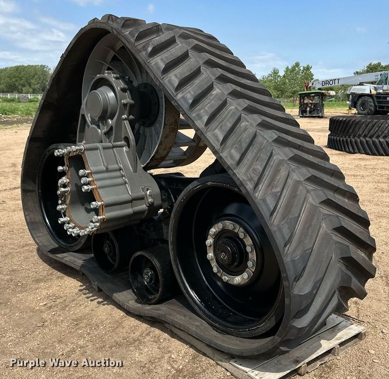 image for item NY9230 (2) Agco combine track assemblies