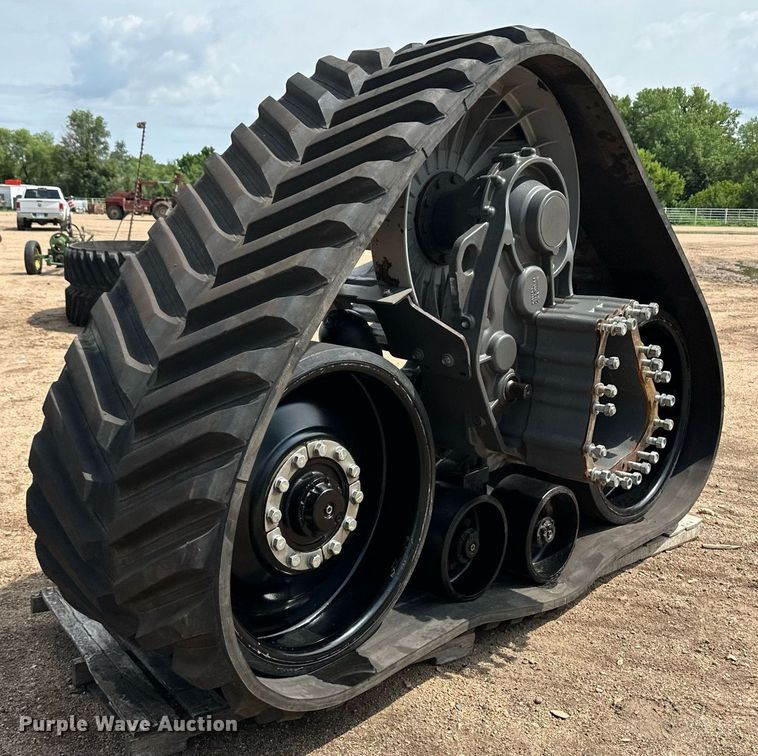 image for item NY9230 (2) Agco combine track assemblies