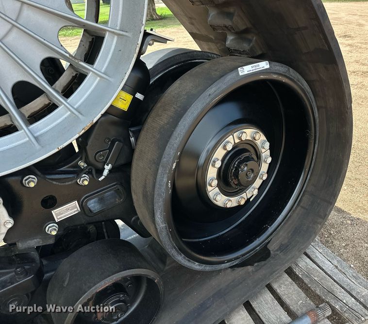 image for item NY9230 (2) Agco combine track assemblies