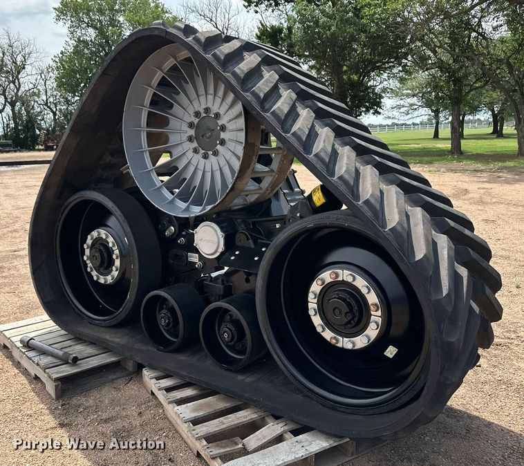 image for item NY9230 (2) Agco combine track assemblies