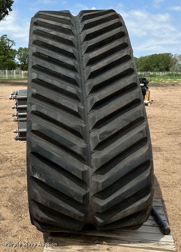 image for item NY9230 (2) Agco combine track assemblies