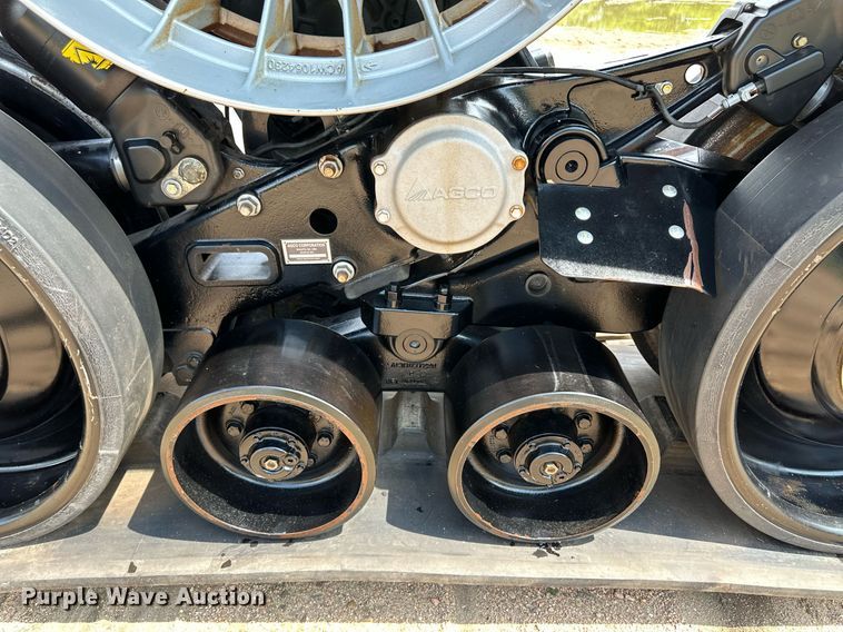 image for item NY9231 (2) Agco combine track assemblies