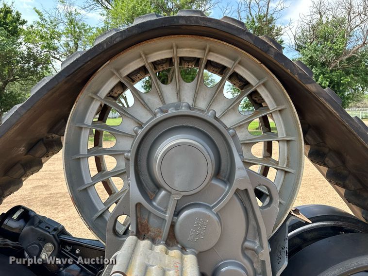 image for item NY9231 (2) Agco combine track assemblies