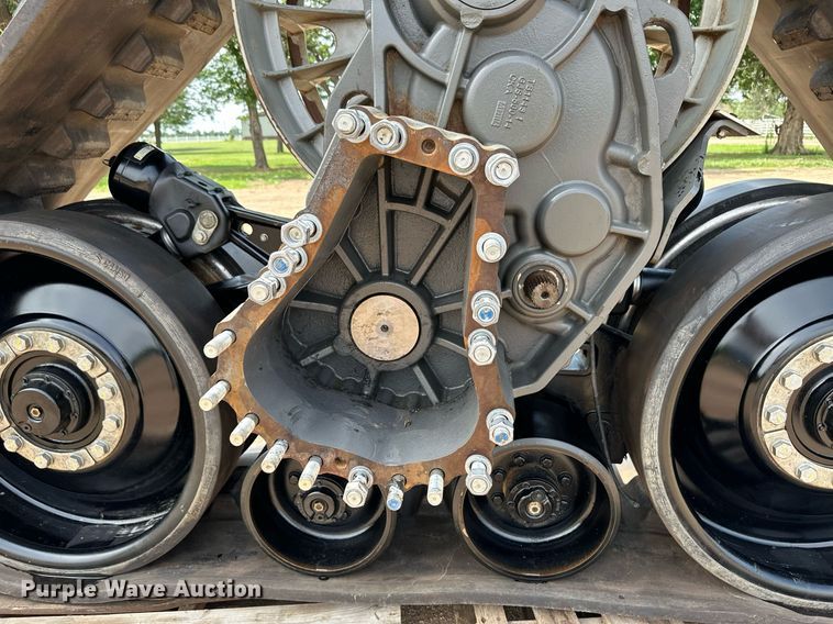 image for item NY9231 (2) Agco combine track assemblies