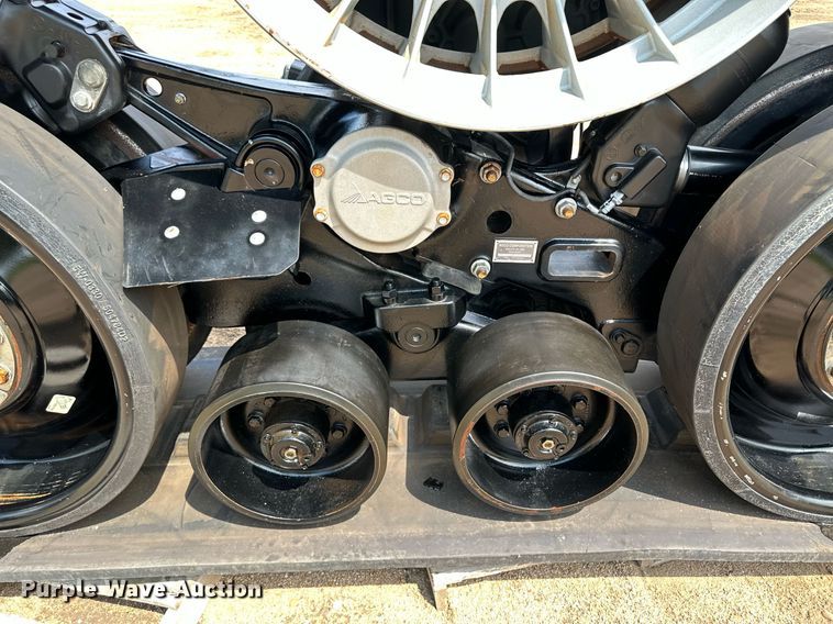 image for item NY9231 (2) Agco combine track assemblies