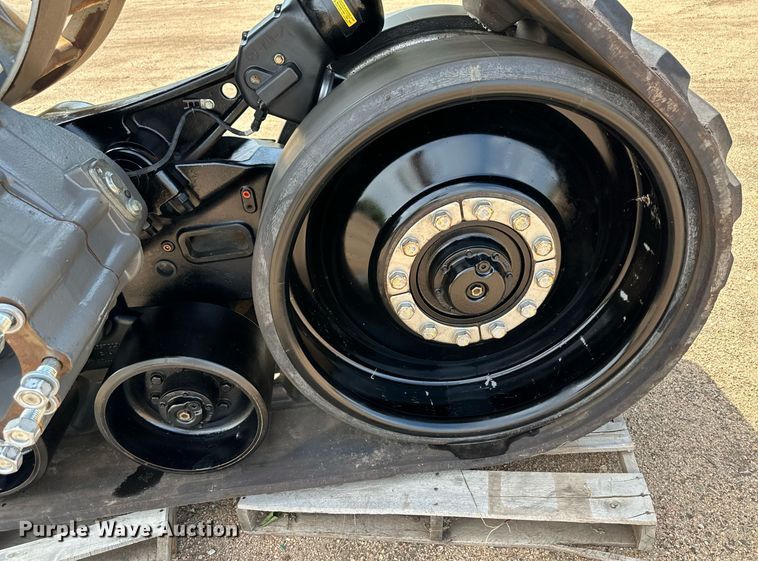 image for item NY9231 (2) Agco combine track assemblies