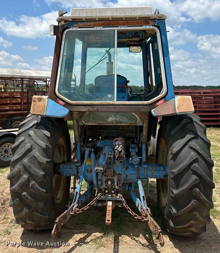 image for item OC9003 Ford 7700  tractor