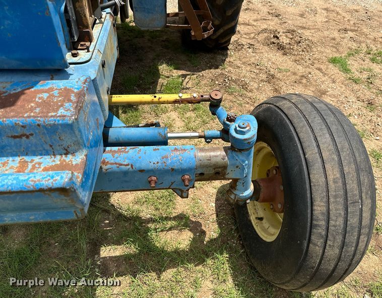 image for item OC9003 Ford 7700  tractor
