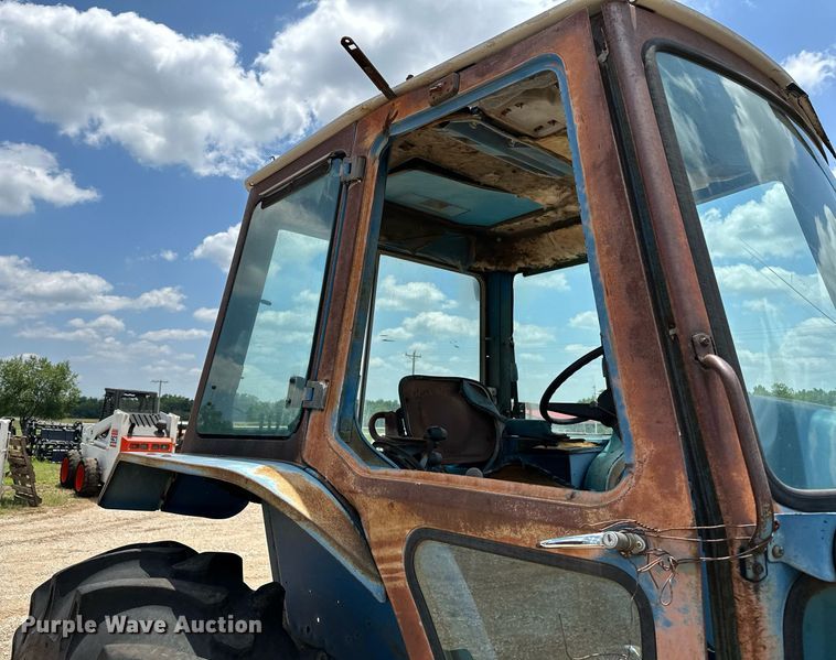 image for item OC9003 Ford 7700  tractor