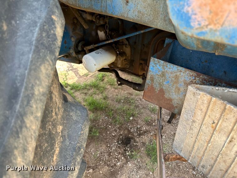 image for item OC9003 Ford 7700  tractor