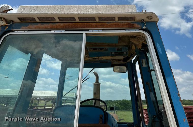 image for item OC9003 Ford 7700  tractor