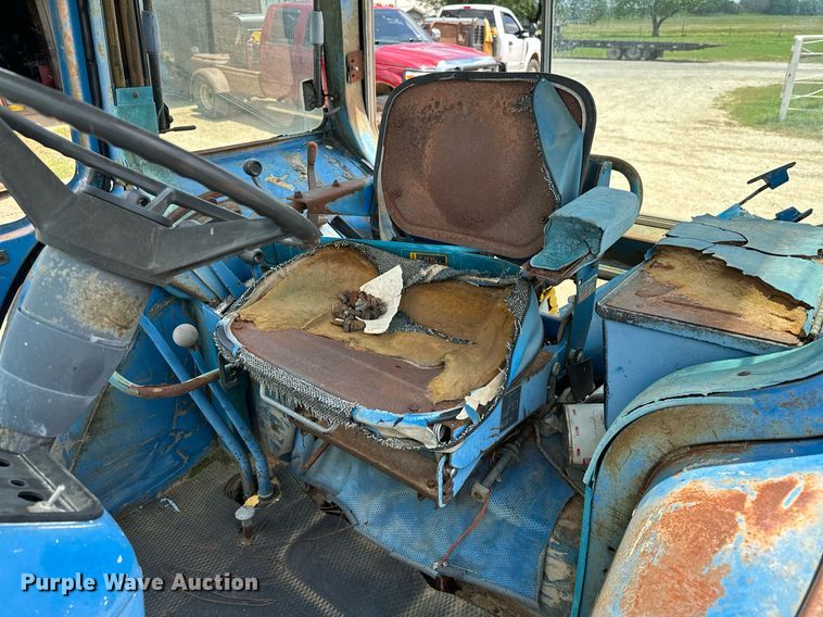 image for item OC9003 Ford 7700  tractor