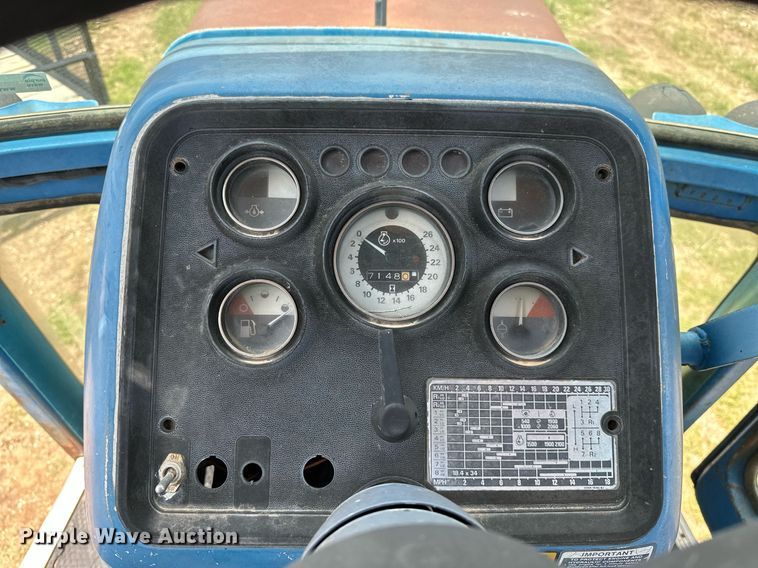 image for item OC9003 Ford 7700  tractor