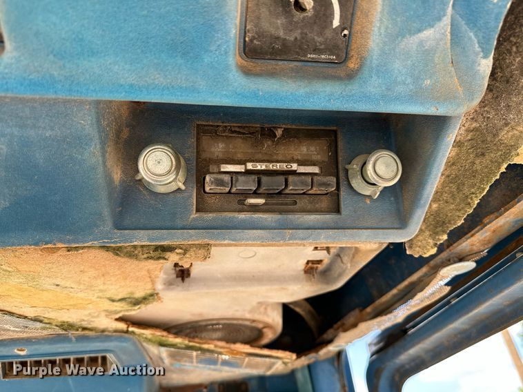 image for item OC9003 Ford 7700  tractor