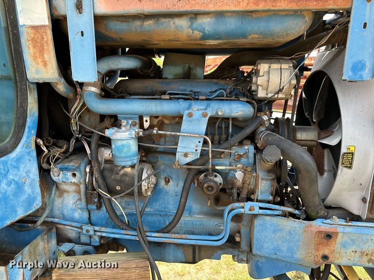 image for item OC9003 Ford 7700  tractor