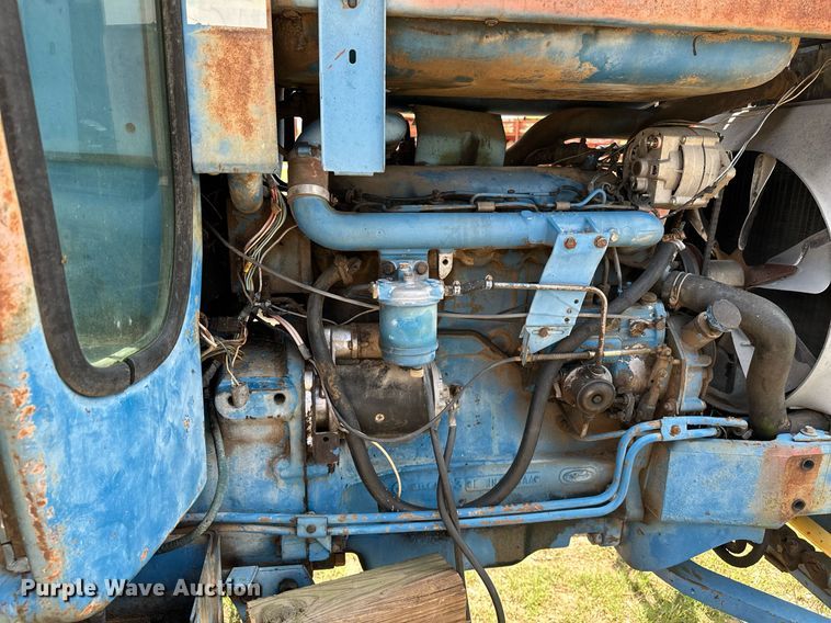 image for item OC9003 Ford 7700  tractor