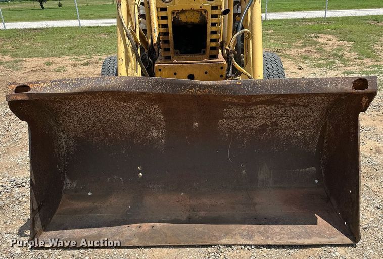 image for item OC9004 1962 Ford 4000  tractor