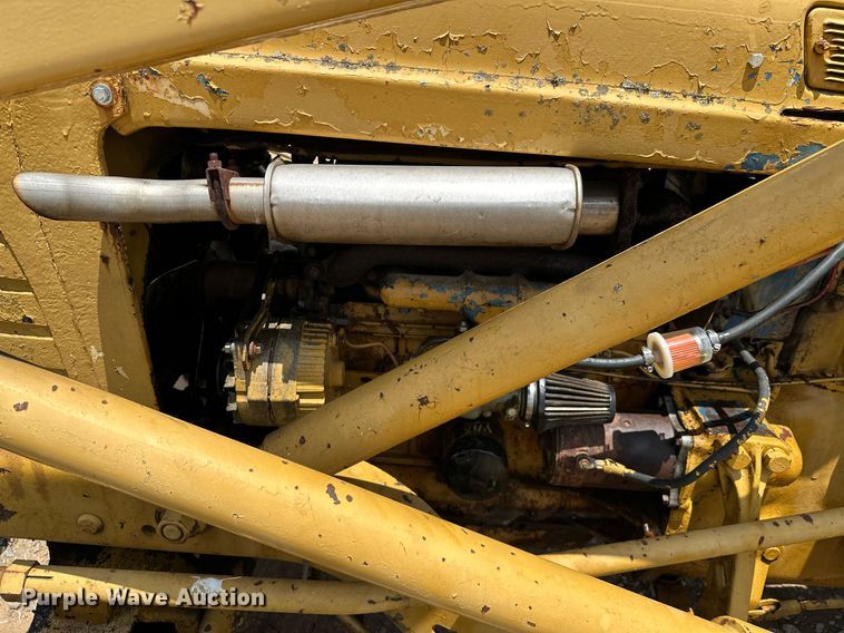 image for item OC9004 1962 Ford 4000  tractor