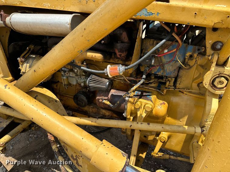 image for item OC9004 1962 Ford 4000  tractor