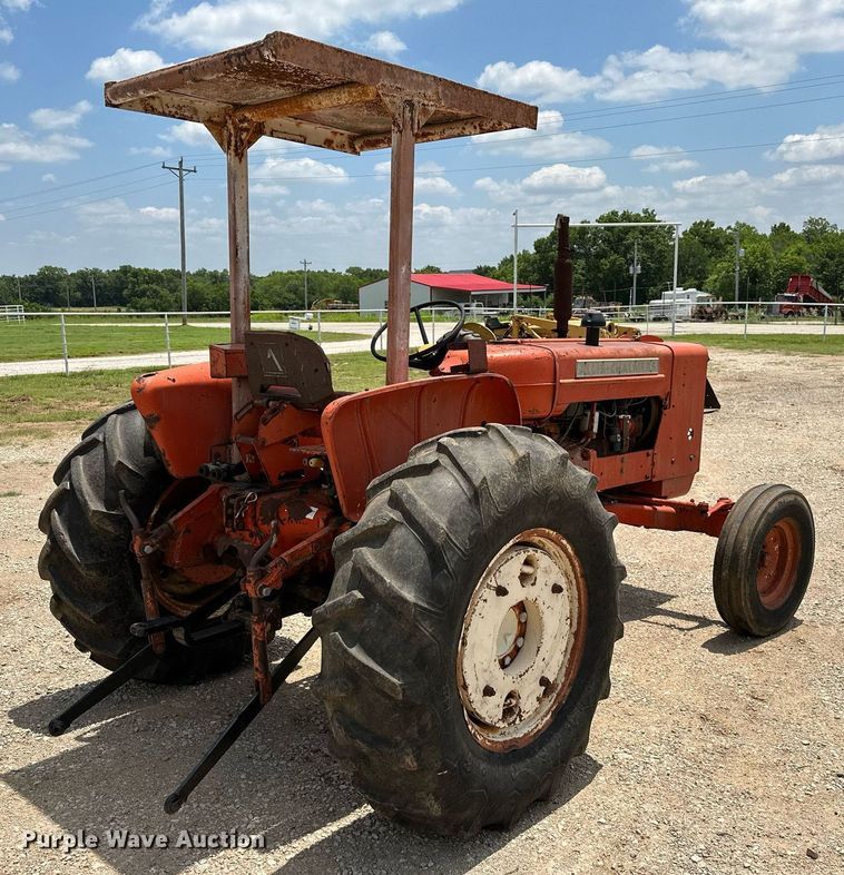 image for item OC9005 Allis Chalmers I600  tractor