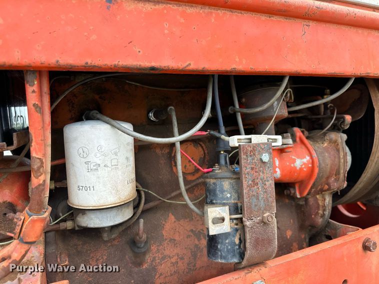 image for item OC9005 Allis Chalmers I600  tractor