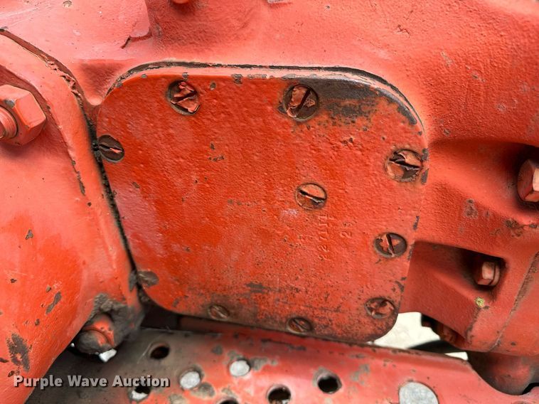 image for item OC9005 Allis Chalmers I600  tractor