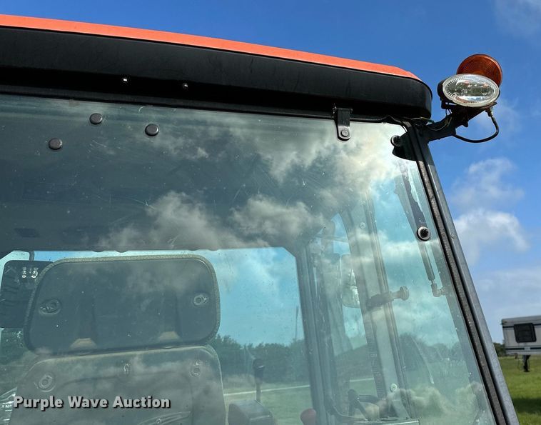 image for item OC9006 2014 Kubota M108S  MFWD tractor